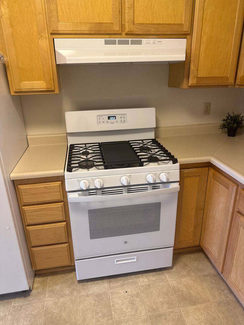 Apartment for rent at 314 N Cloverdale Blvd, Cloverdale, CA 95425