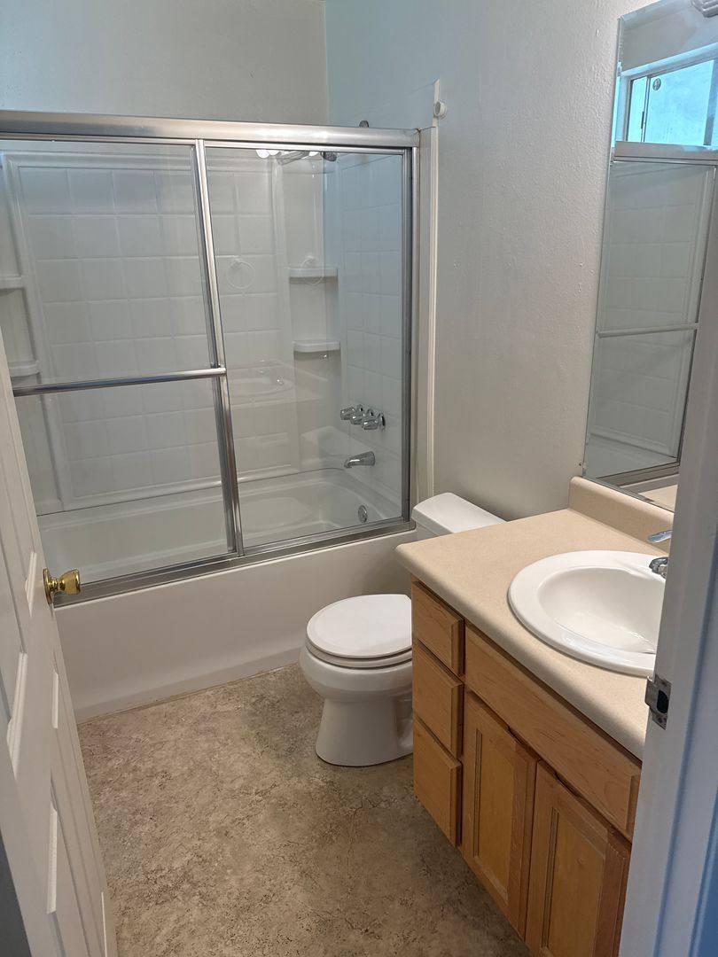 Apartment for rent at 314 N Cloverdale Blvd, Cloverdale, CA 95425