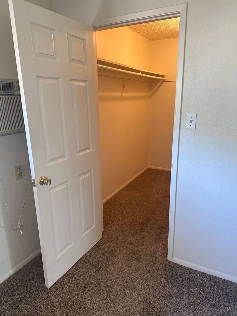 Apartment for rent at 314 N Cloverdale Blvd, Cloverdale, CA 95425