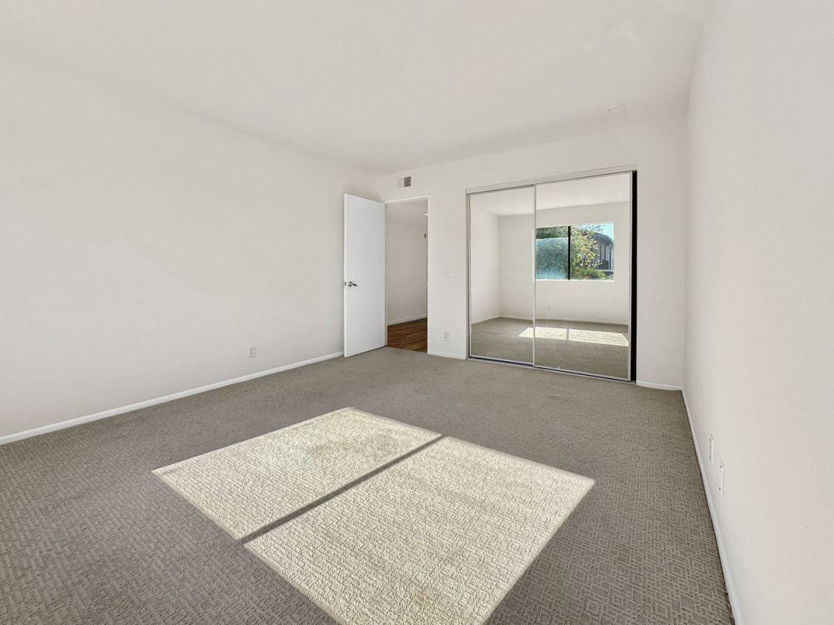 Apartment for rent at 250 Avenida Montalvo, San Clemente, CA 92672