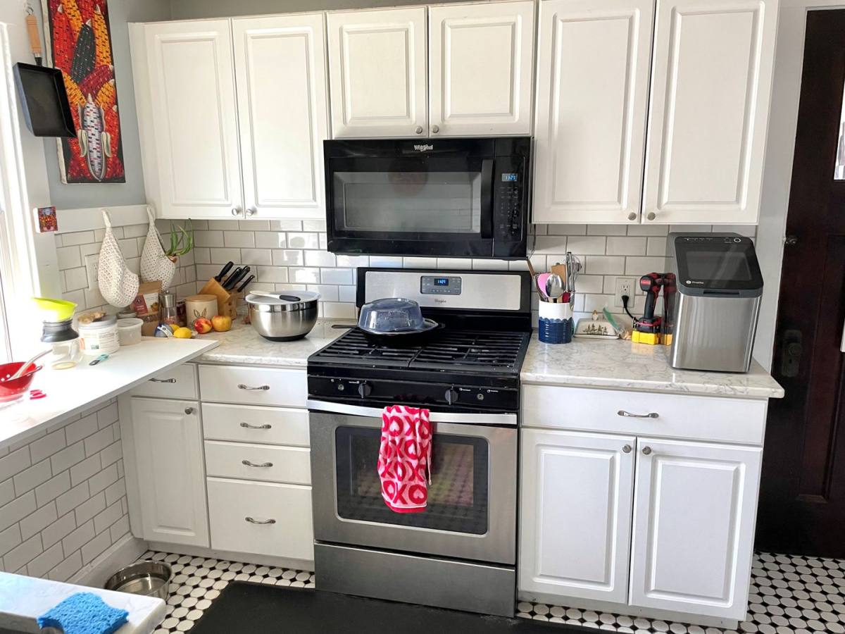 Apartment for rent at 116-118 Proudfit St, Madison, WI 53715