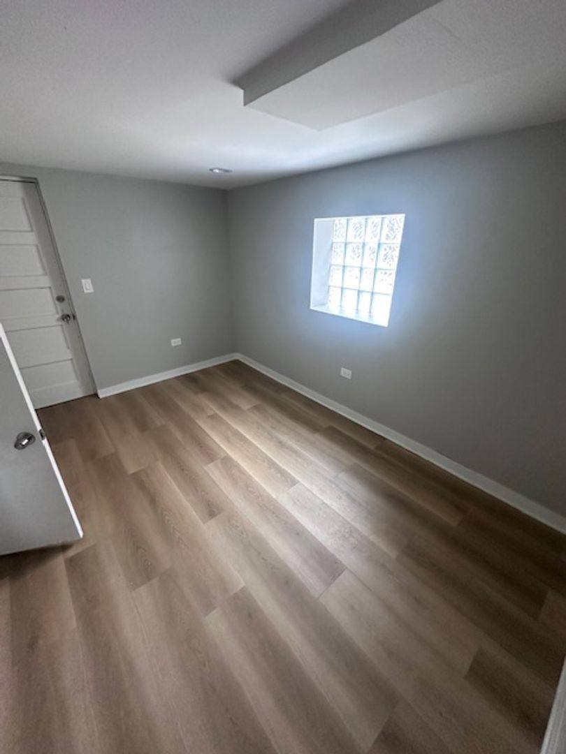 House for rent at 5120 W 64th St, Chicago, IL 60638