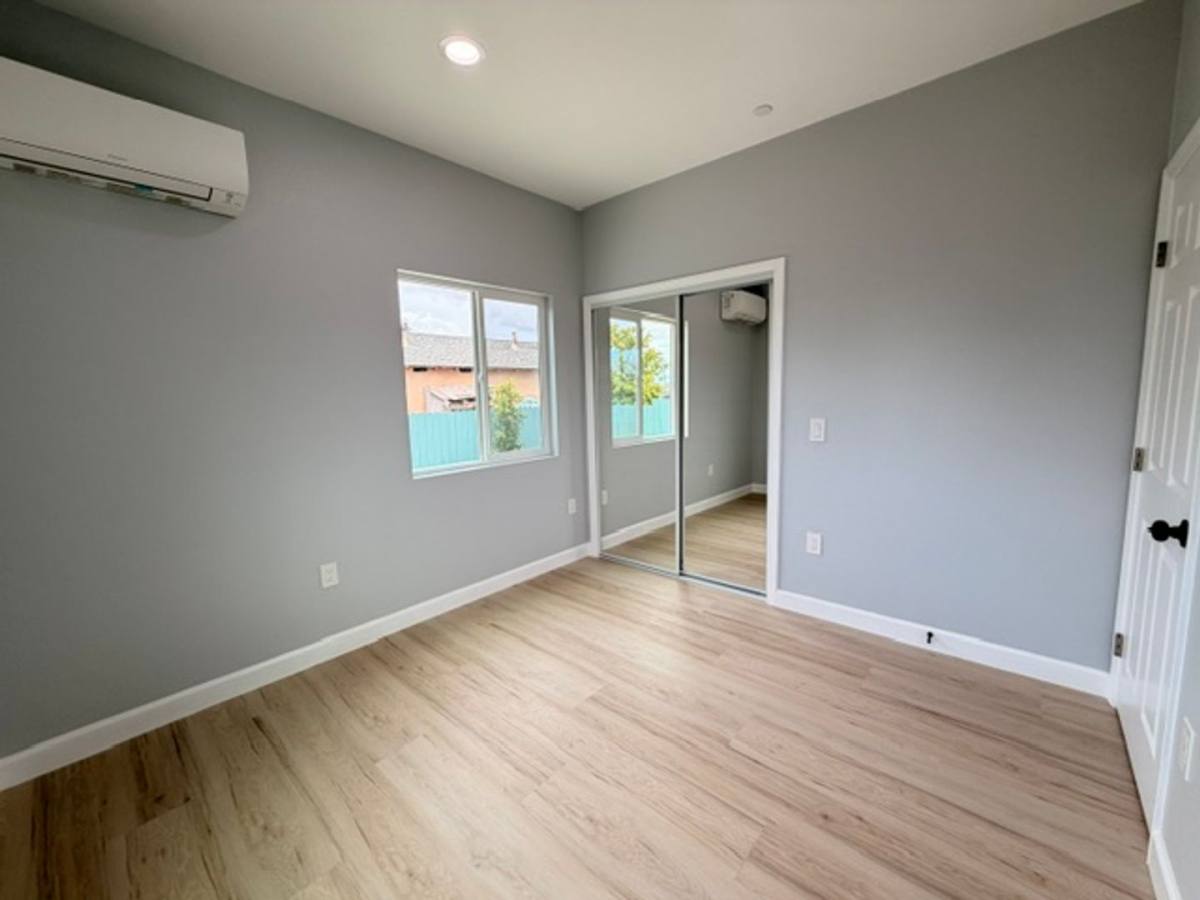 Apartment for rent at 5256-5260 Groveland Dr, San Diego, CA 92114