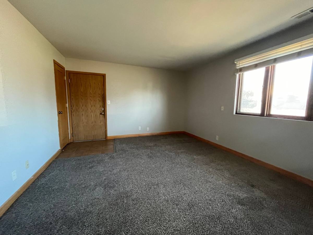 Apartment for rent at 2635 N 42nd St, Lincoln, NE 68504