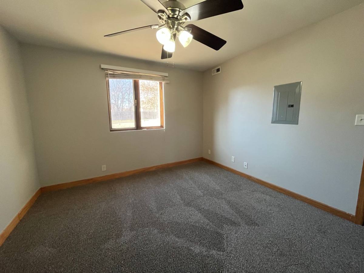 Apartment for rent at 2635 N 42nd St, Lincoln, NE 68504