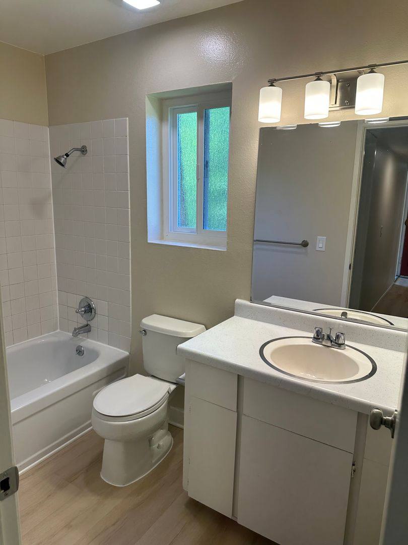 Apartment for rent at 2510 Yulupa Ave, Santa Rosa, CA 95405