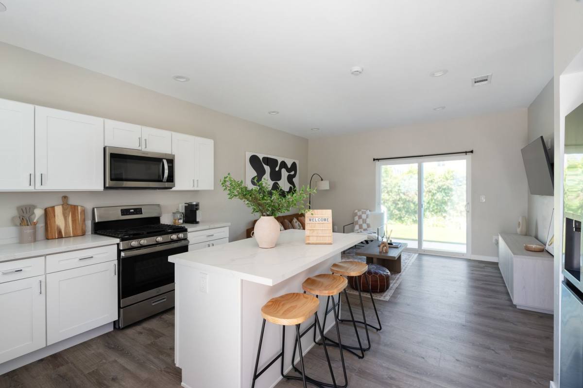 House for rent at 6237 Hobart St, San Diego, CA 92115