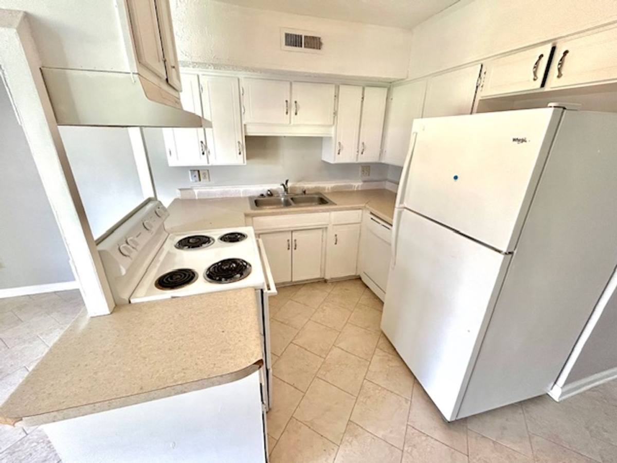 Apartment for rent at 9024 Mahogany Row, Huntsville, AL 35802