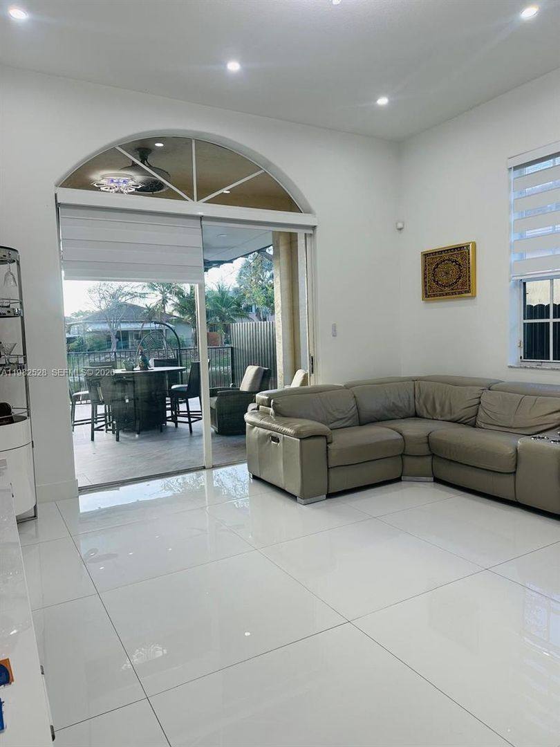 House for rent at 3482 SW 152nd Place 3482, Floor, Miami, FL 33185