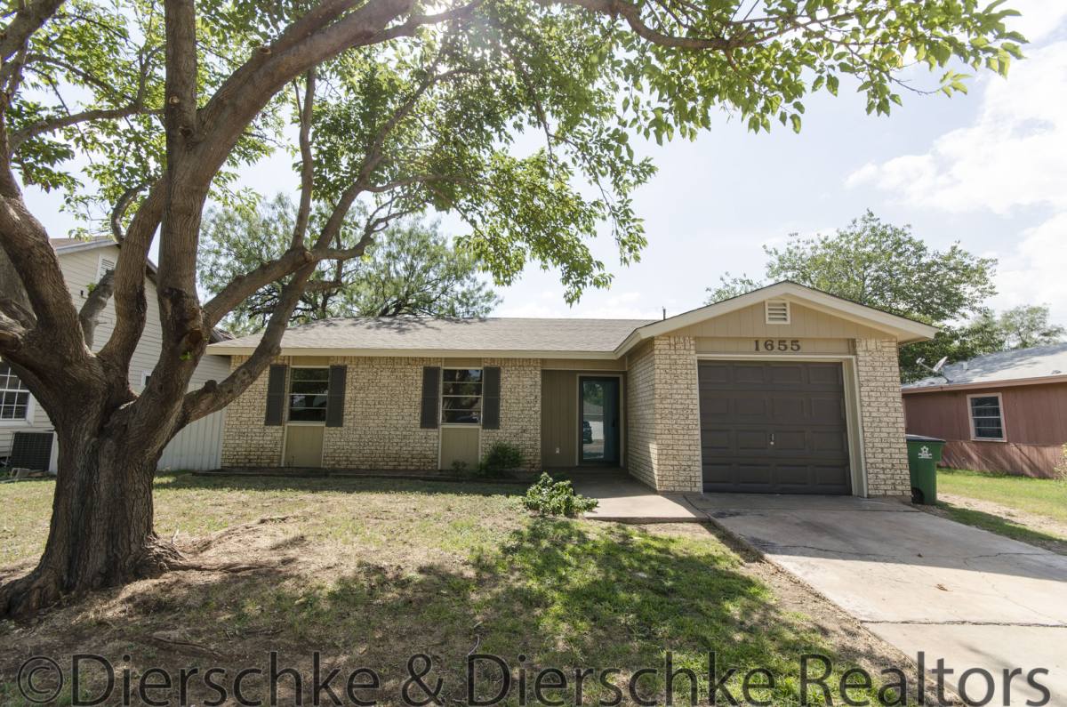 House for rent at 1655 Linda Lee, San Angelo, TX 76905