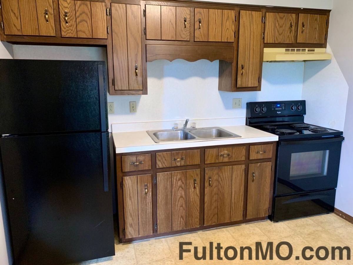 Apartment for rent at 539 Collier Lane, Fulton, MO 65251