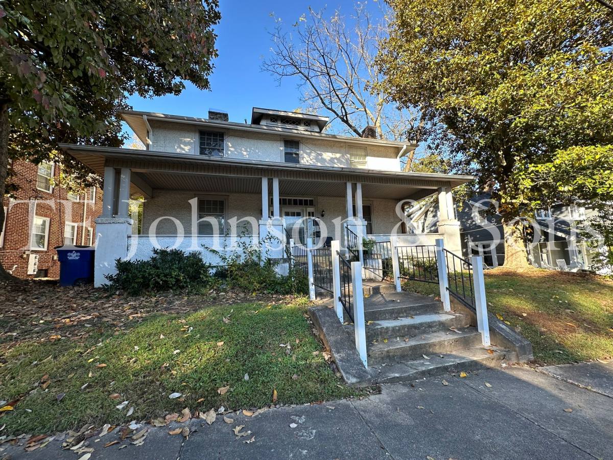 Apartment for rent at 666 1 2 N Spring St #A, Winston Salem, NC 27101