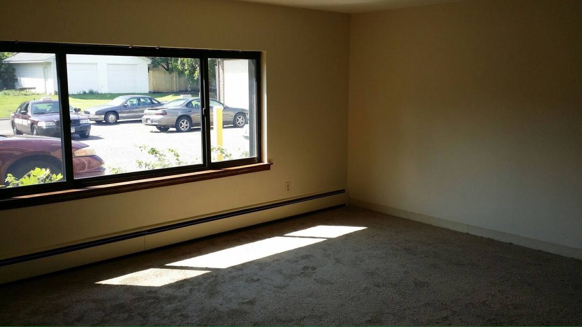 Apartment for rent at 1709 Ferry St S, Anoka, MN 55303