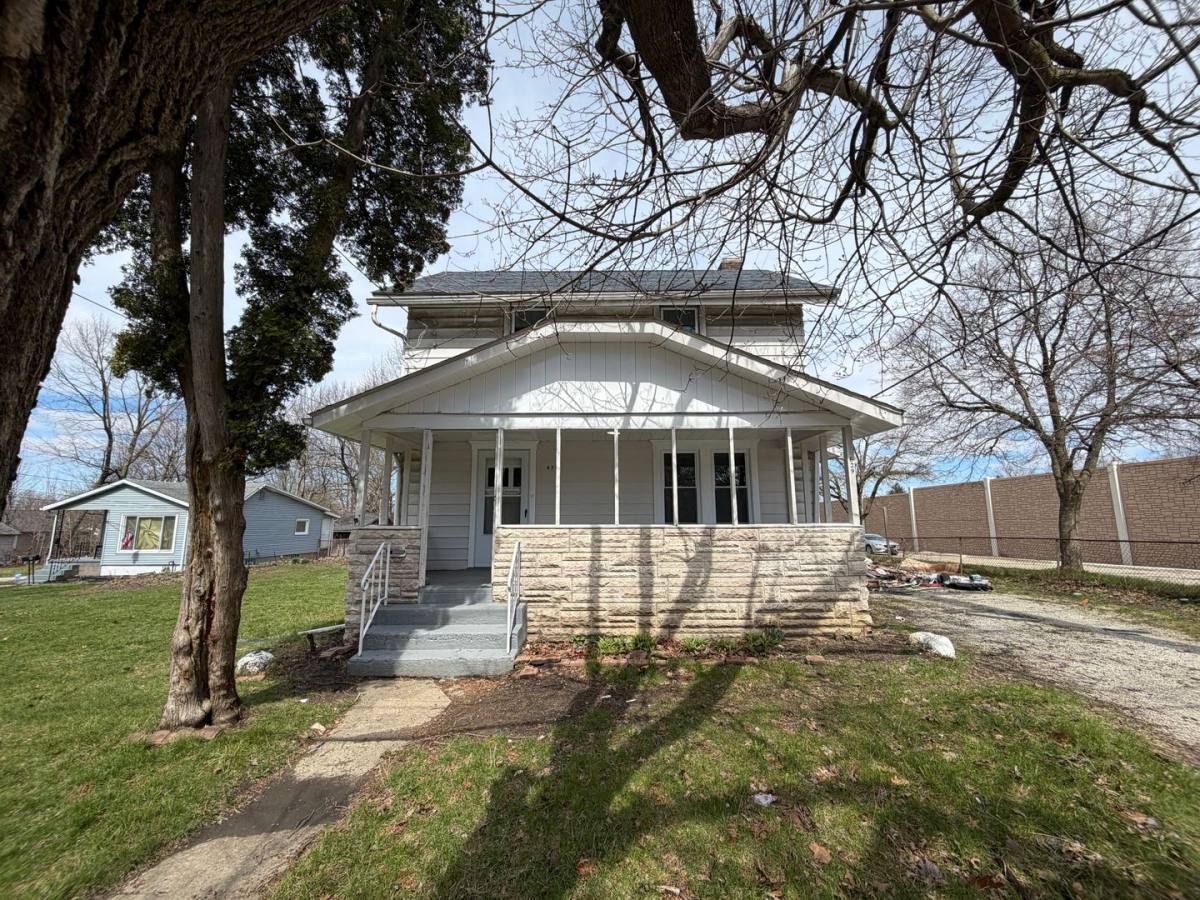House for rent at 629 Morgan Ave, Akron, OH 44311