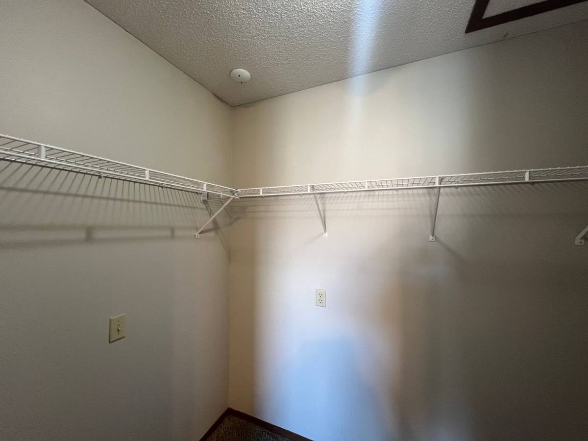 Apartment for rent at 2700 W Willowlake, Peoria, IL 61615