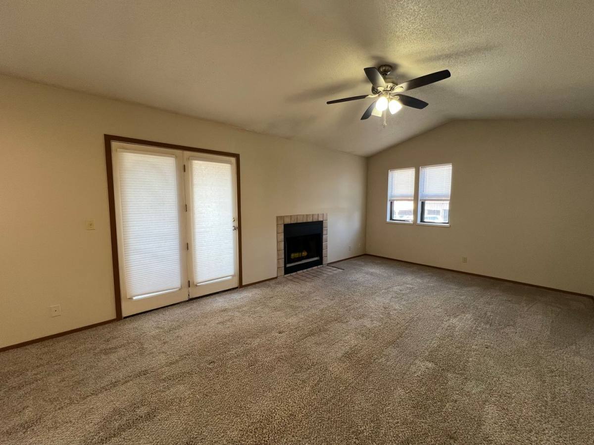 Apartment for rent at 2700 W Willowlake, Peoria, IL 61615