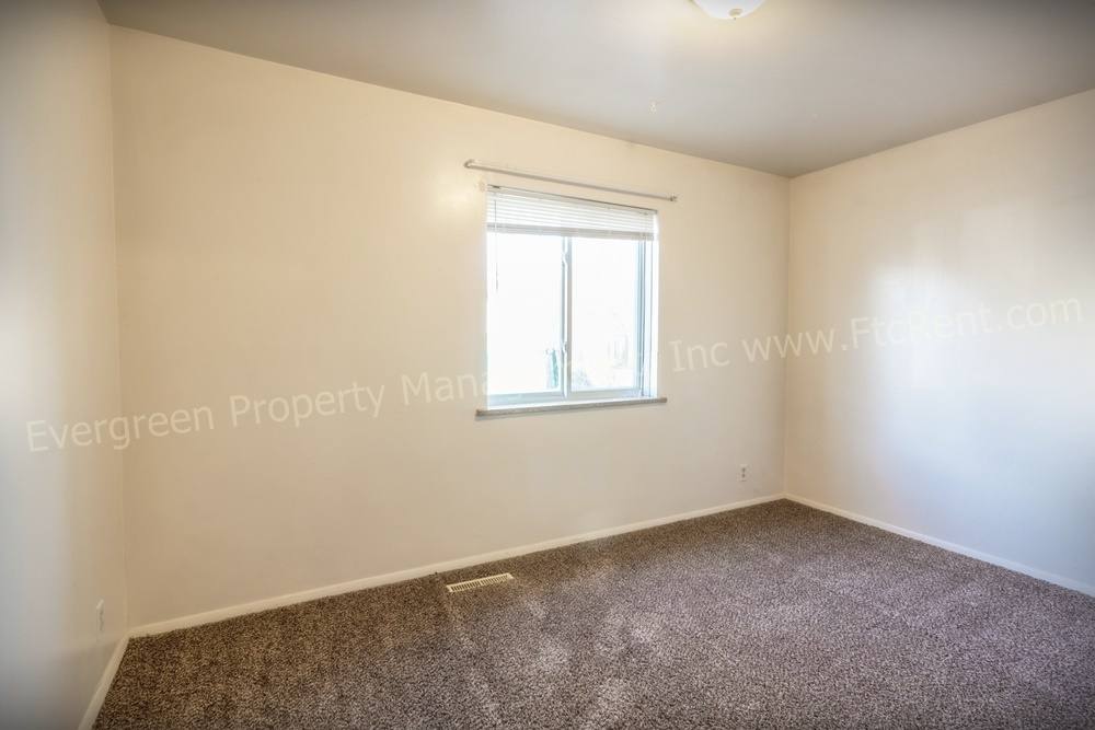 Apartment for rent at 309 N Shields, Fort Collins, CO 80521