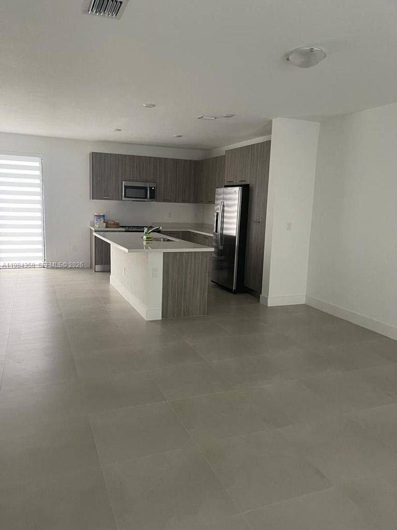 Townhouse for rent at 13637 SW 157th Place, Miami, FL 33196