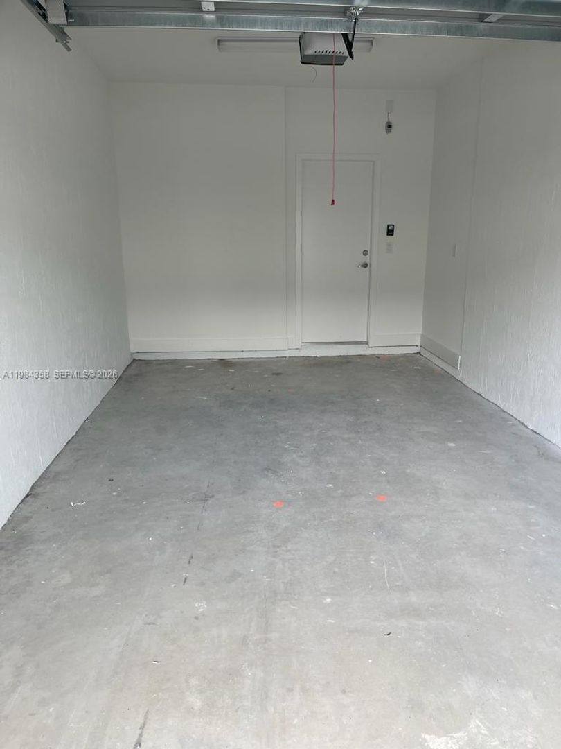 Townhouse for rent at 13637 SW 157th Place, Miami, FL 33196