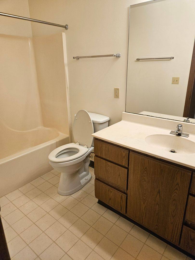 Apartment for rent at 30 N Elm St, Platteville, WI 53818