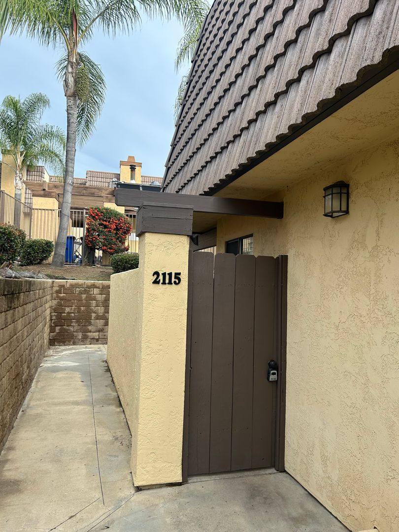 Townhouse for rent at 2115 Alpine Glen Place, Alpine, CA 91901