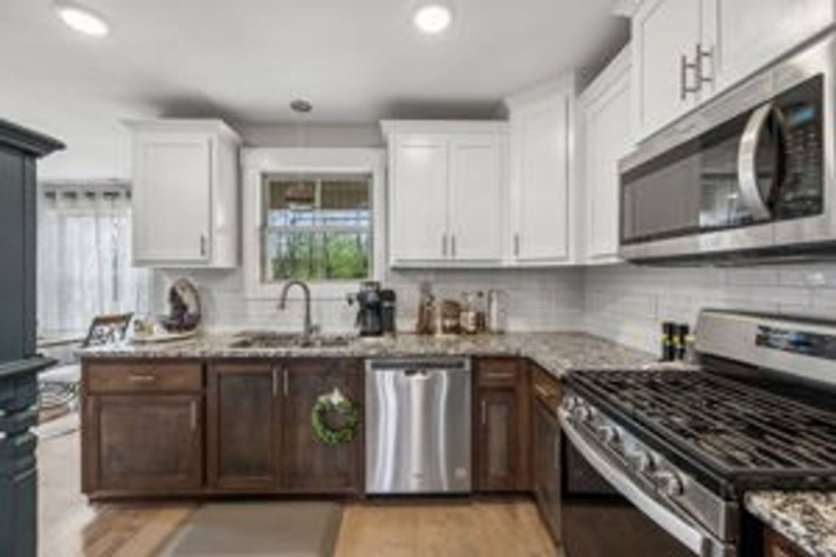 House for rent at 369 Frontier Dr, Clarksville, TN 37043