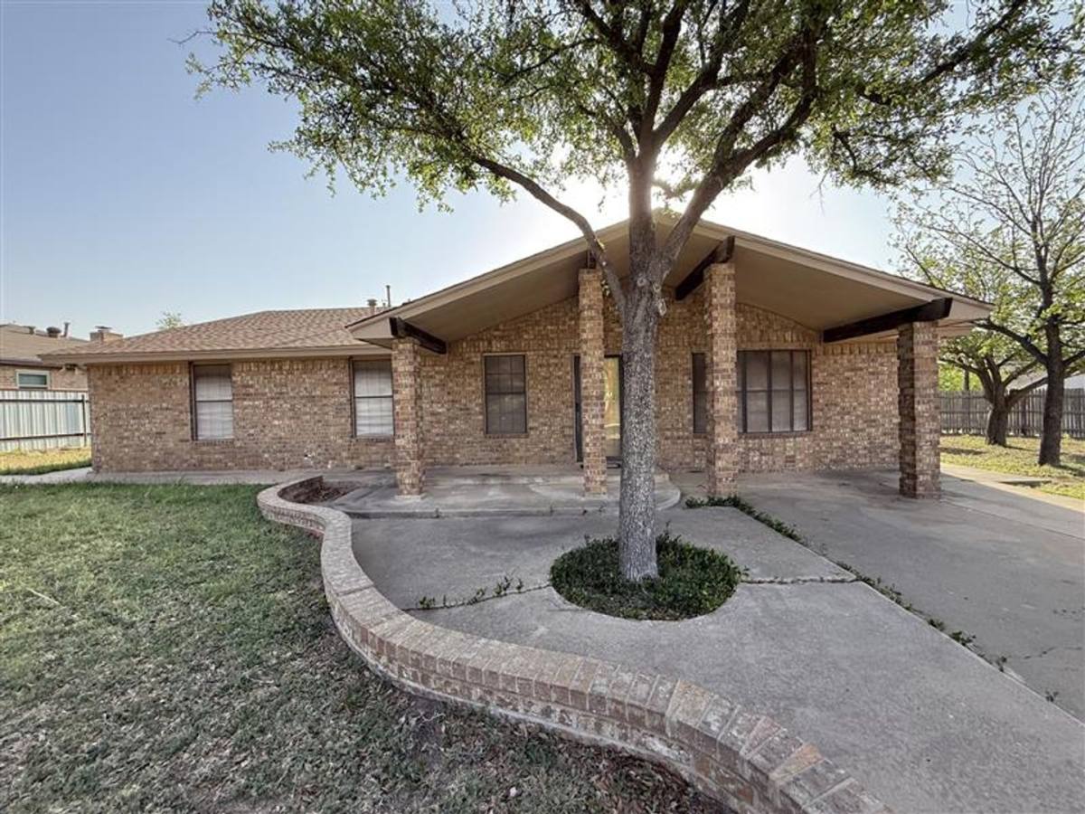 House for rent at 728 Spencer St, San Angelo, TX 76903