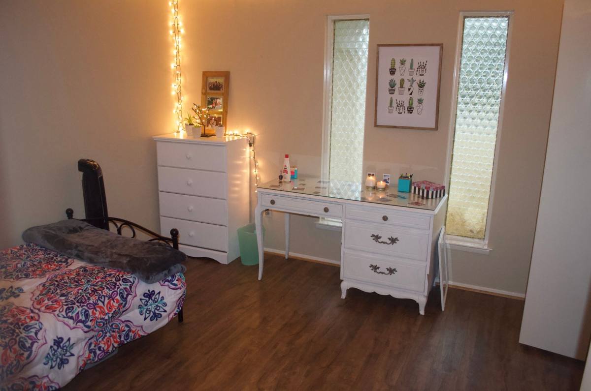 House for rent at 1301 Haines Dr, College Station, TX 77840