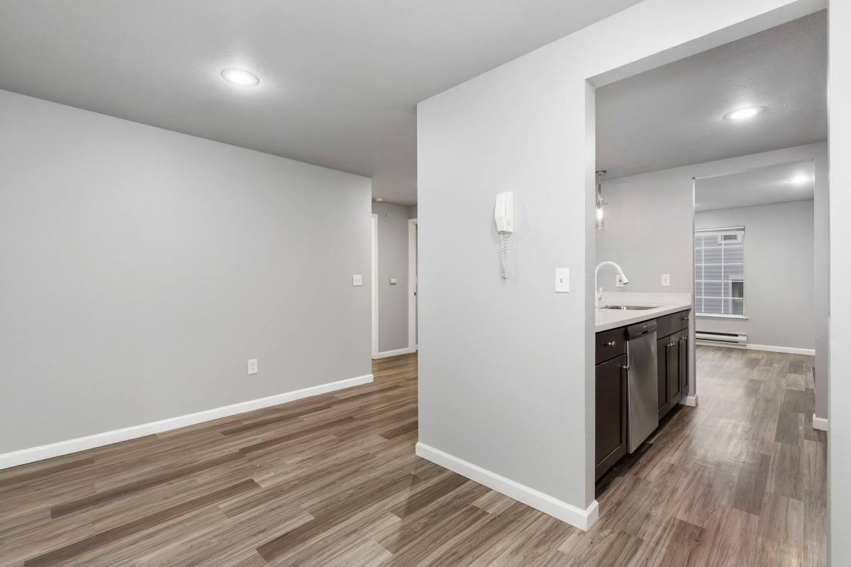 Apartment for rent at 1158 N 91st St, Seattle, WA 98103