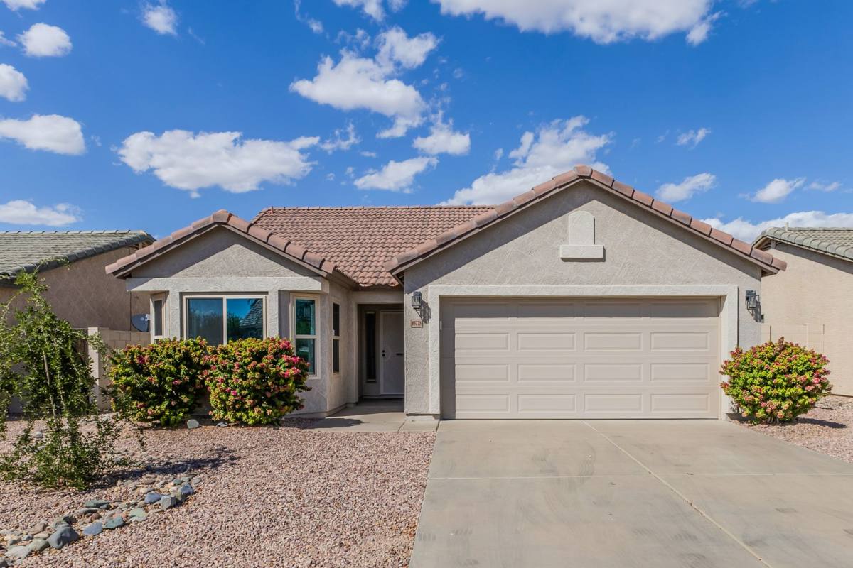 House for rent at 10778 W Cambridge Ave, Avondale, AZ 85392