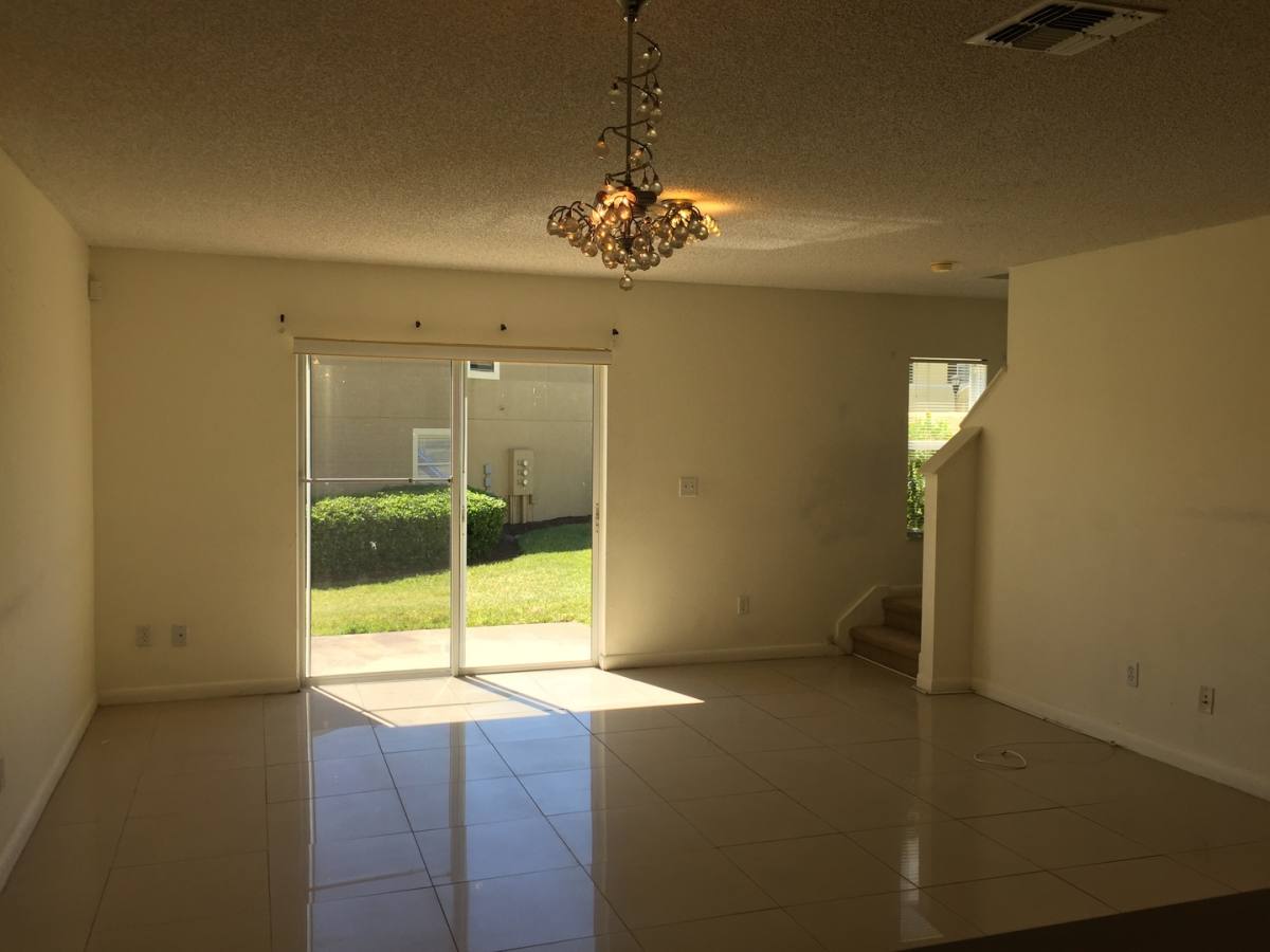 Townhouse for rent at 12640 Somerset Oaks St, Orlando, FL 32828
