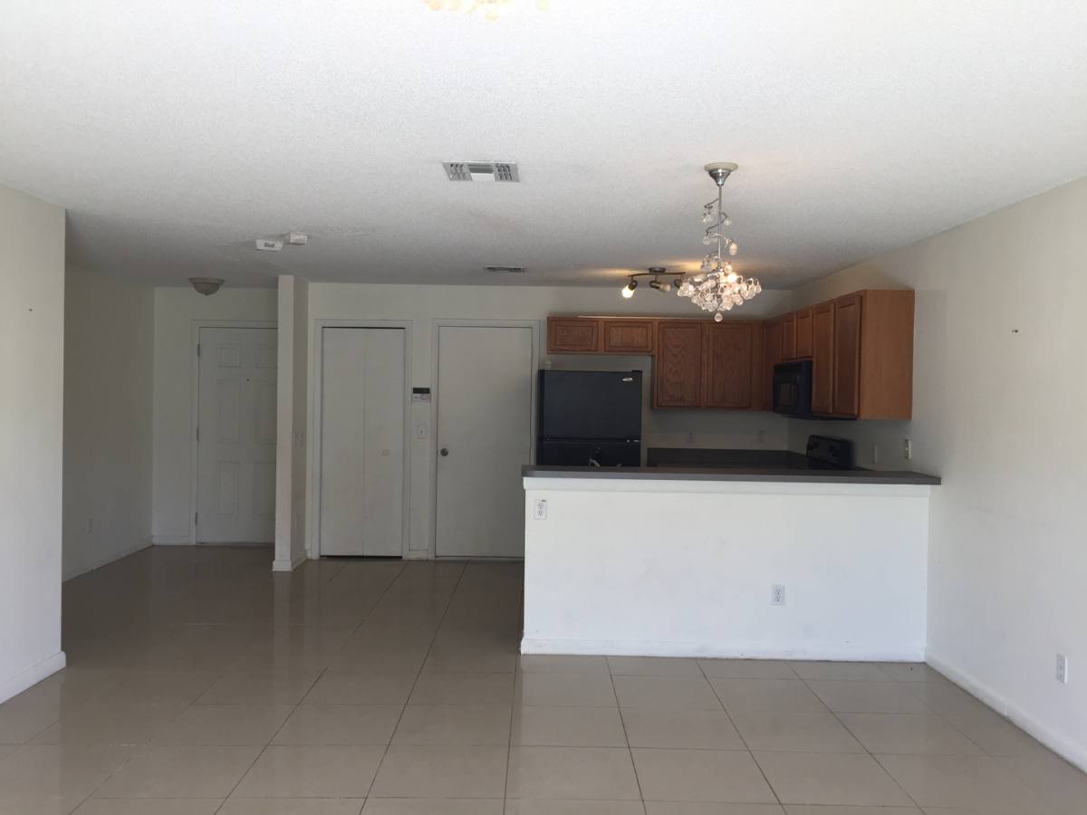 Townhouse for rent at 12640 Somerset Oaks St, Orlando, FL 32828