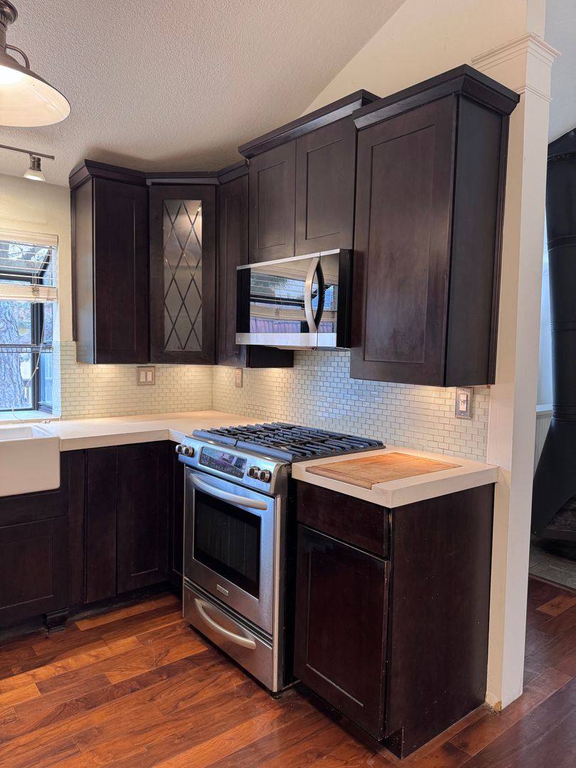Townhouse for rent at 5321 Colodny Dr #8, Agoura Hills, CA 91301