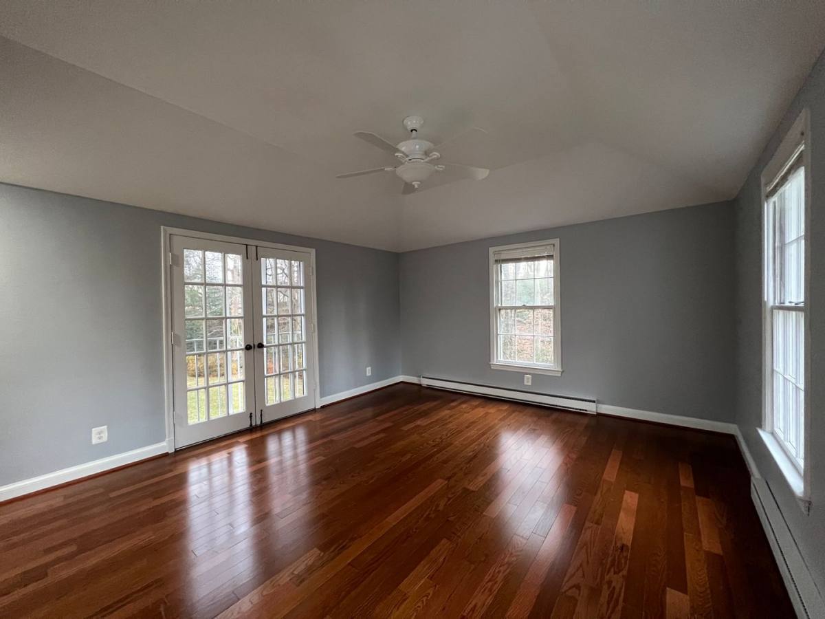House for rent at 7309 River Rd, Bethesda, MD 20817