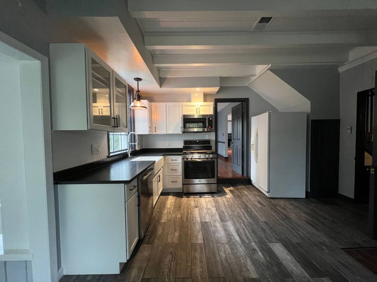 House for rent at 7309 River Rd, Bethesda, MD 20817