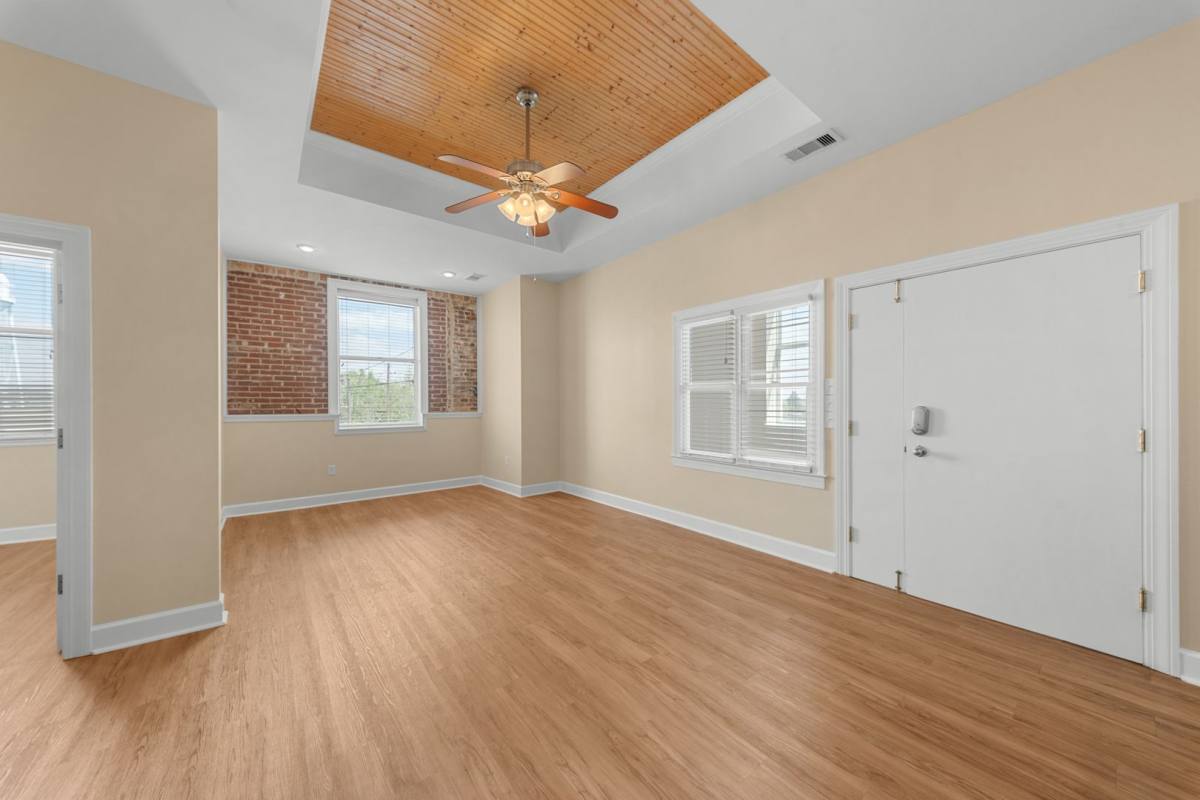 Apartment for rent at 53 E Main St, Statesboro, GA 30458