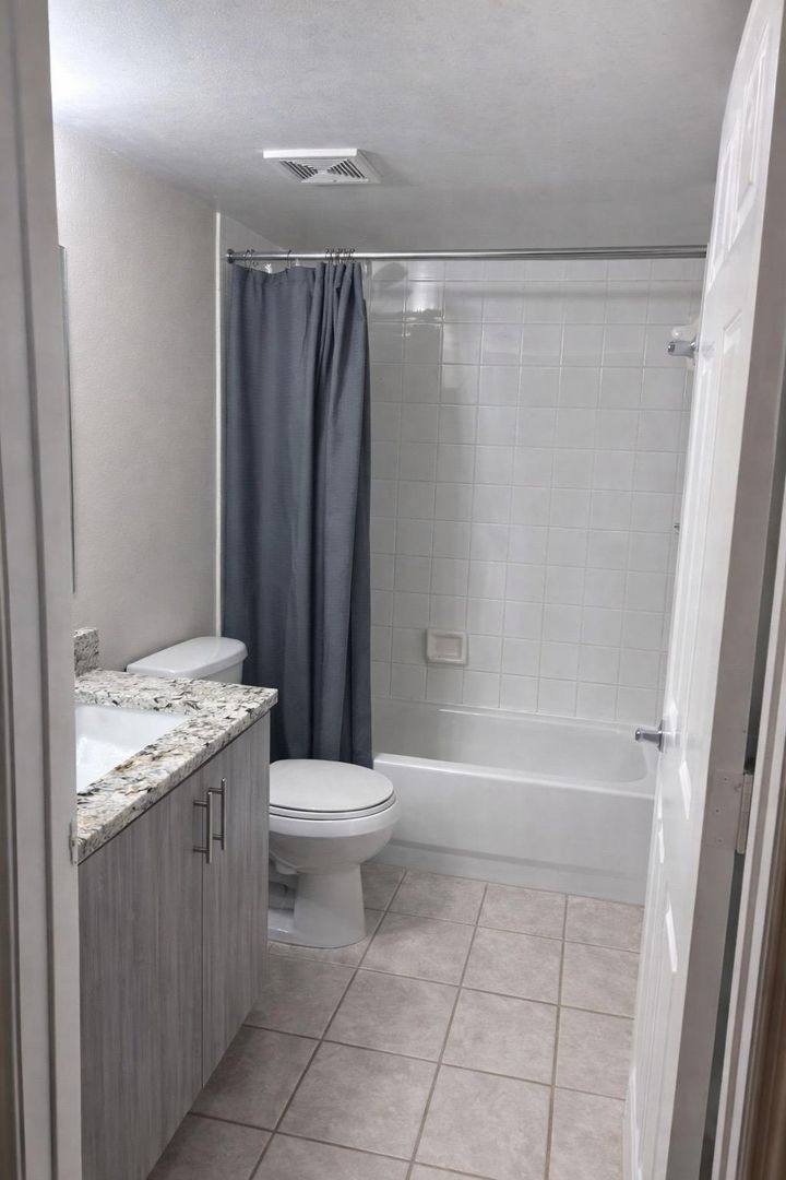 House for rent at 5065 Wiles Rd, Pompano Beach, FL 33073
