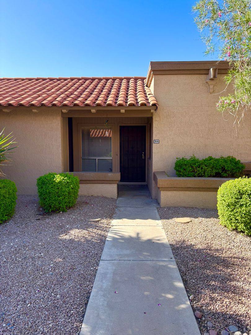Apartment for rent at 99 N Cooper Rd, Chandler, AZ 85225