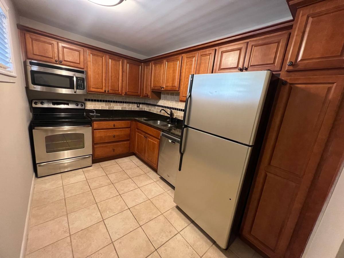 Condo for rent at 250 Little St, Athens, GA 30605