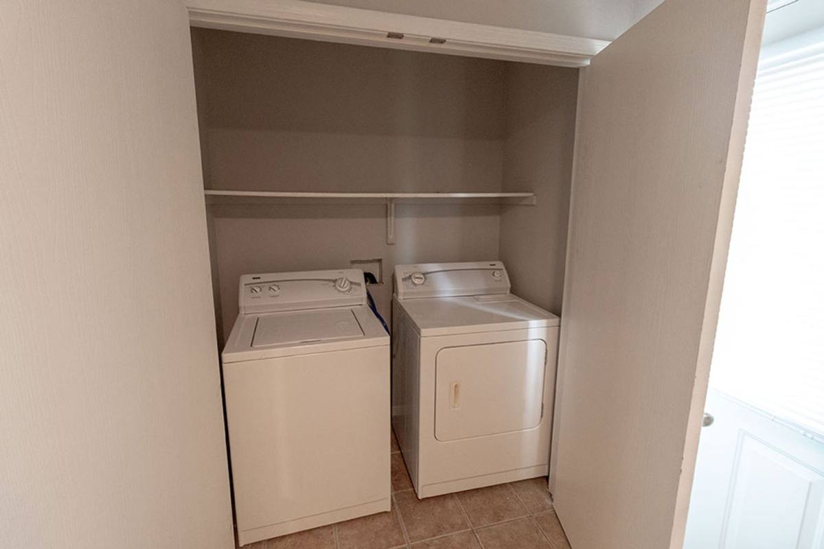 Apartment for rent at 5209-5211 Currituck Lane, Columbia, MO 65202