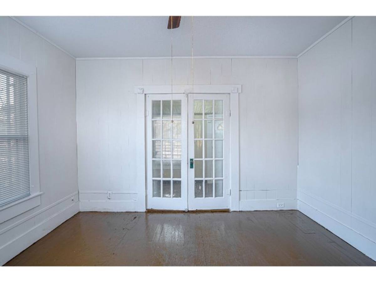 House for rent at 639 Canton, San Antonio, TX 78202