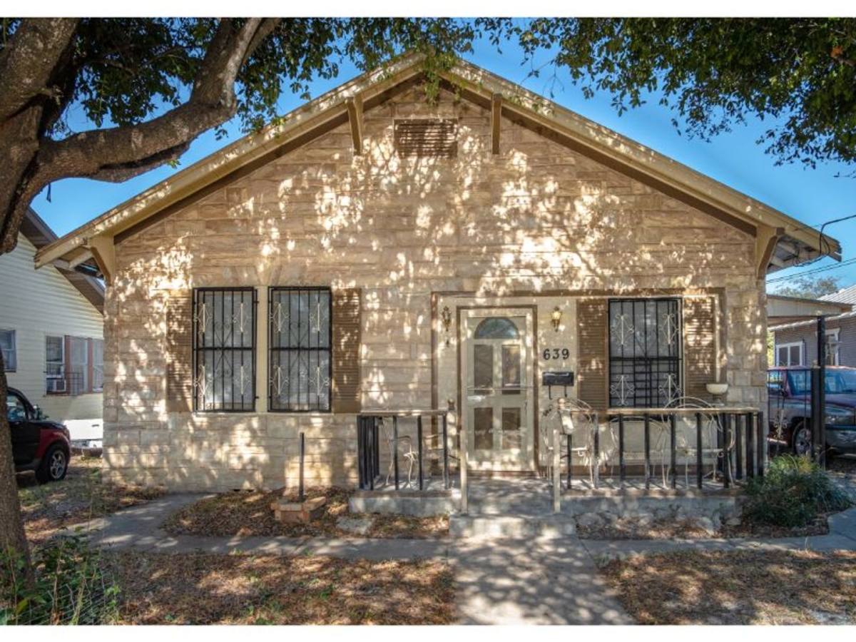 House for rent at 639 Canton, San Antonio, TX 78202