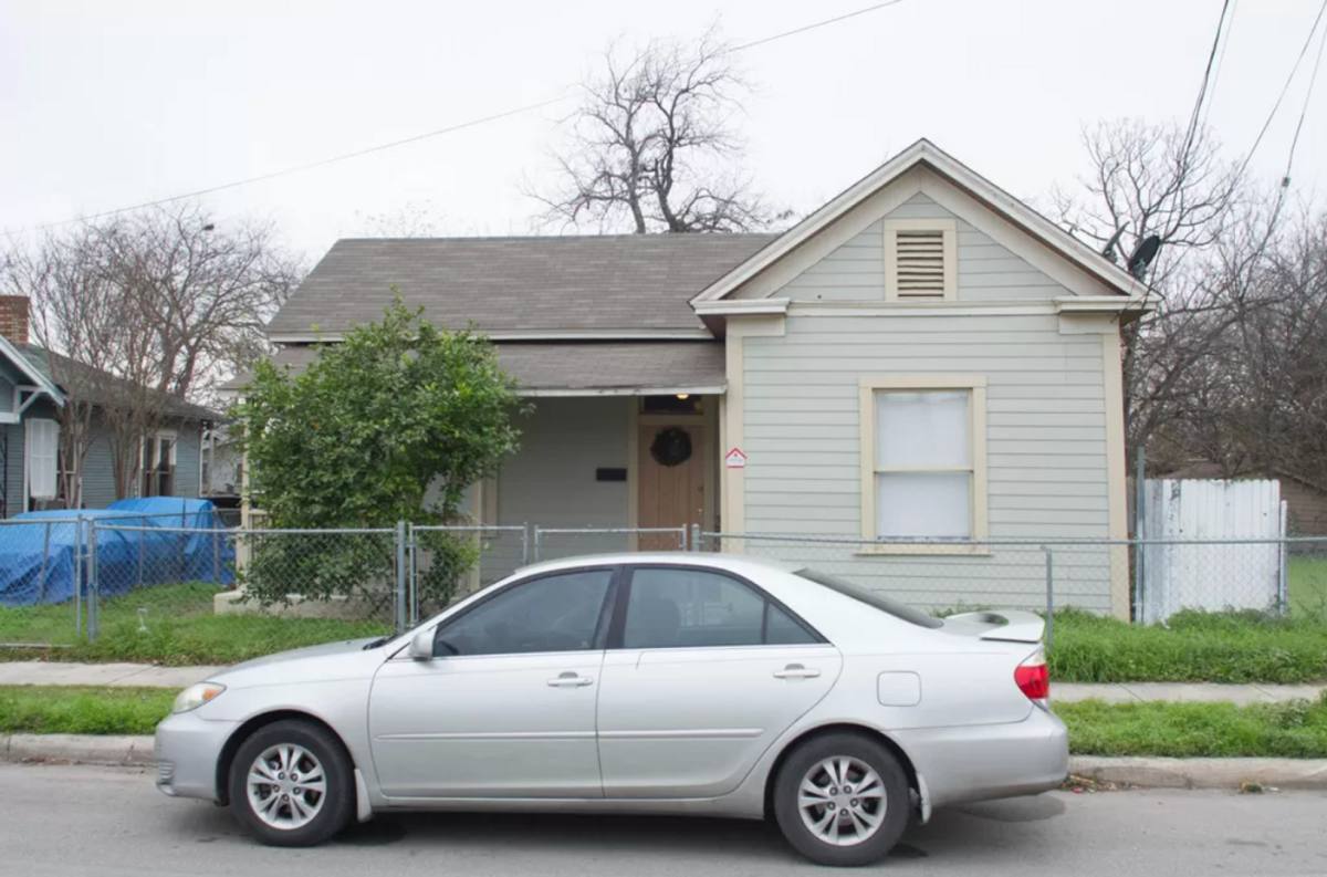 House for rent at 721 S Pine St, San Antonio, TX 78202