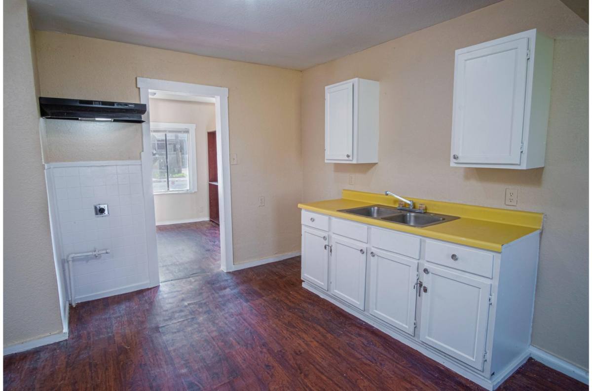 House for rent at 819 Larry, San Antonio, TX 78202