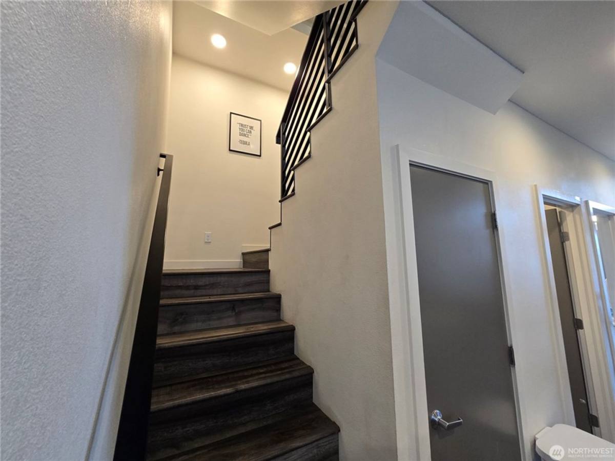 House for rent at 5203 A Ravenna Ave NE, Seattle, WA 98105