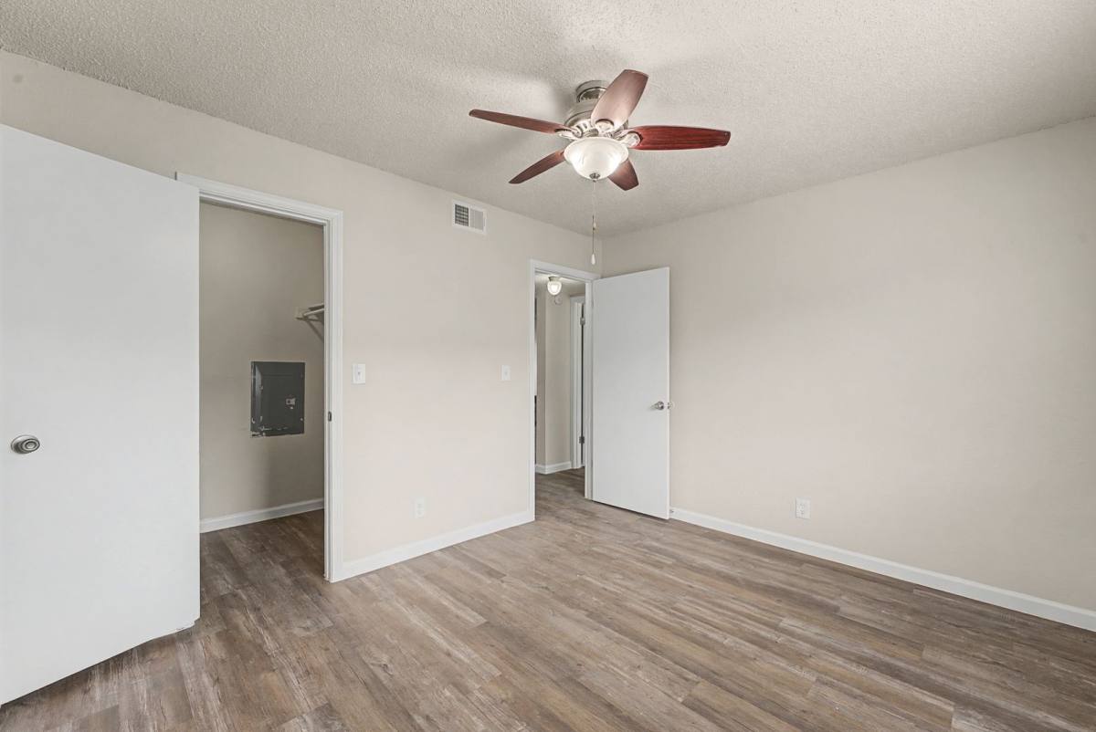 Apartment for rent at 6551 E 31st St, Tulsa, OK 74145