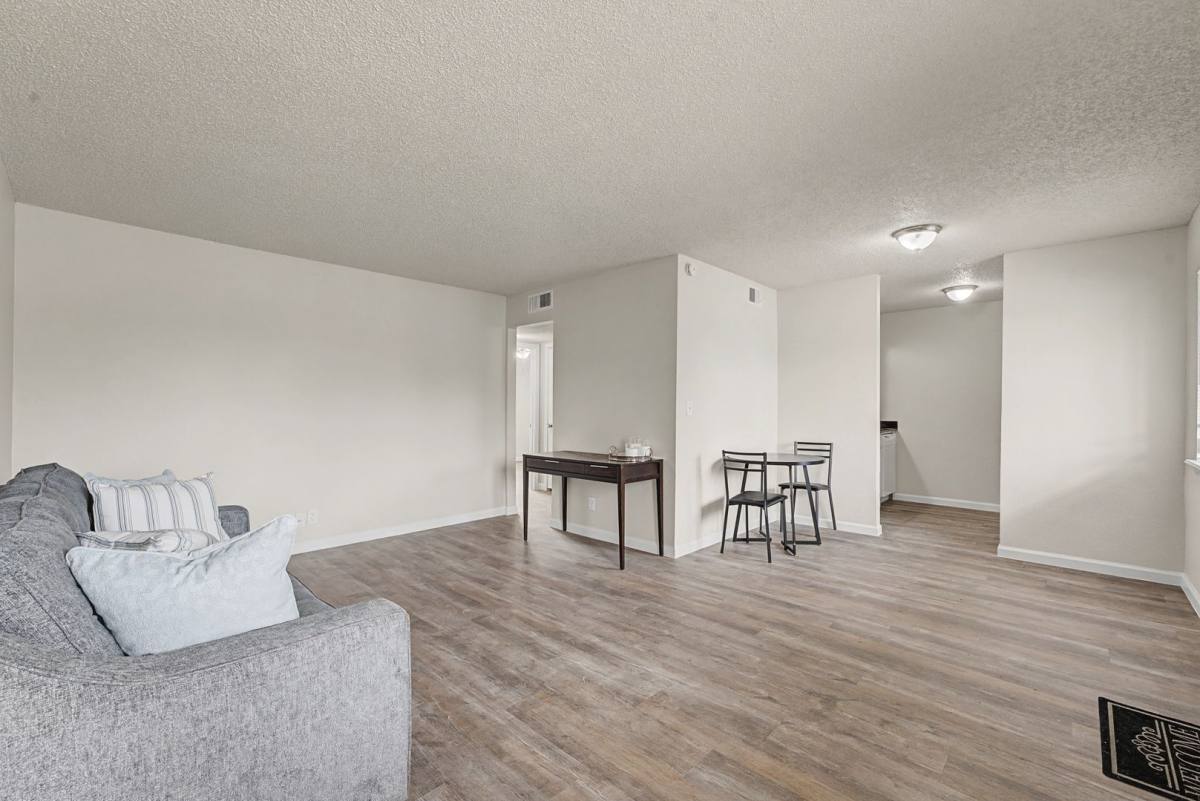 Apartment for rent at 6551 E 31st St, Tulsa, OK 74145