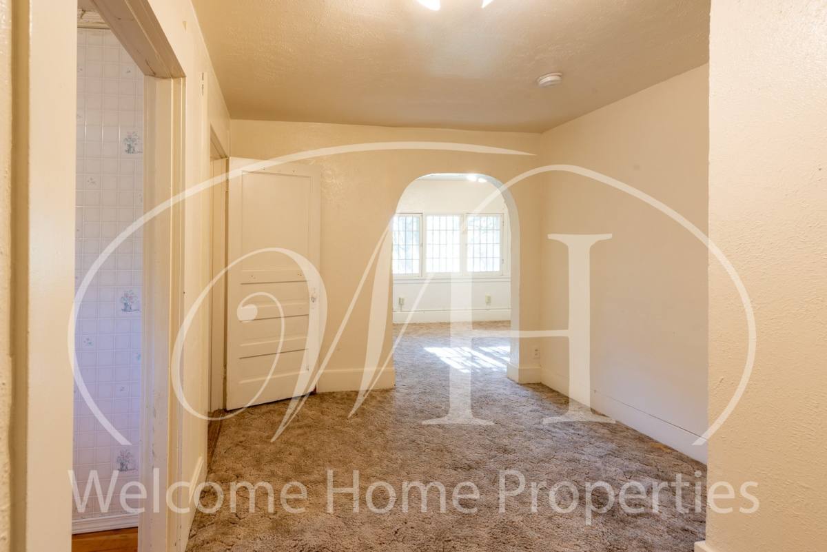 Apartment for rent at 916 Penrose Ave, Walla Walla, WA 99362