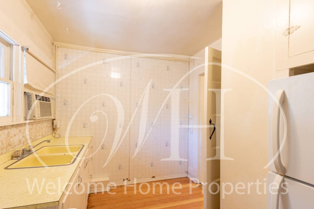 Apartment for rent at 916 Penrose Ave, Walla Walla, WA 99362