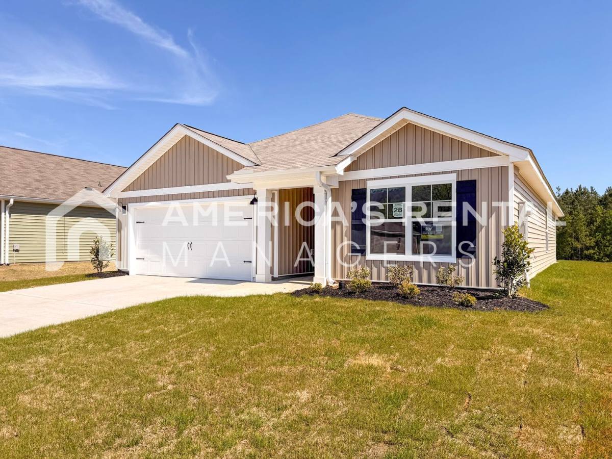 House for rent at 9909 Sequoyah Cove Dr SE, Owens Cross Roads, AL 35763